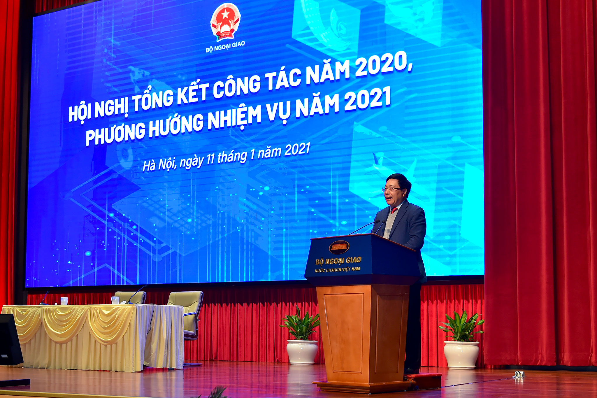 Nation targets to build comprehensive and modern diplomacy